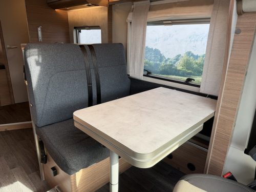 Knaus LIVE WAVE 650 MF Foto: 16