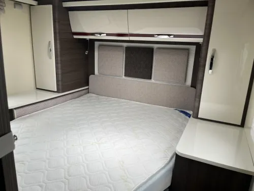 McLouis Carat 480 G -Queensbed-Levelsysteem Foto: 16