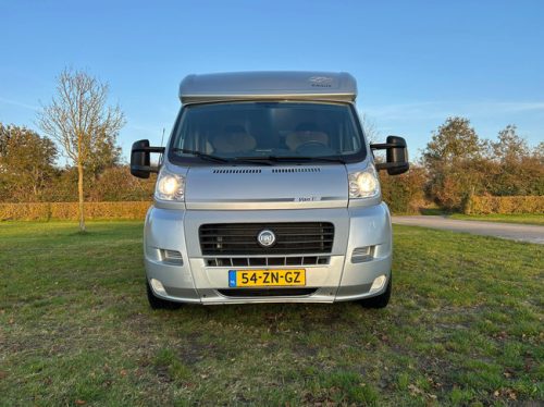 Knaus Van TI 550 MD Fiat Ducato 2.3 130 HP Semi-integrated Motorhome Like New photo: 2