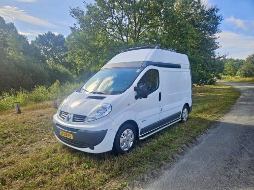 RENAULT TRAFIC L1/H2 Euro 5 2,5DCI 3 Schlafpl&auml;tze