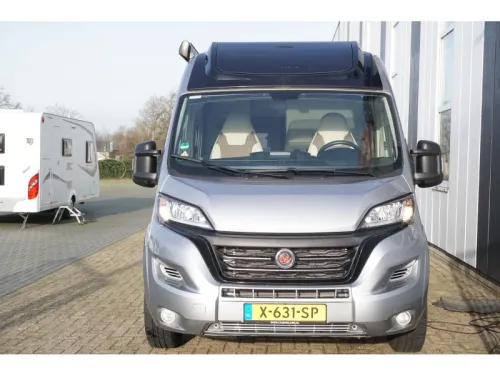 Eura Mobil Van 635 HB Techo elevable - cama elevable el&eacute;ctrica 1er prop. foto: 3