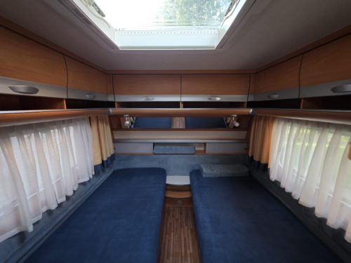 Wilk S4 490 EU Single beds U-shaped dinette '10 photo: 13