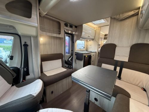 Laika Ecovip 309 Single Beds Pop-top roof photo: 8