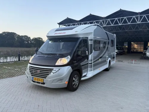 Dethleffs Magic Edition 7151 T Queensbett/Hubdach Foto: 1