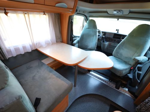 Hymer Tramp 676 GT low single beds photo: 4