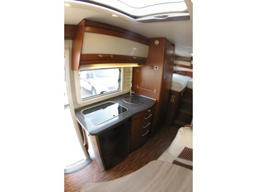 Hymer B674 SL Einzelbetten, XXL Garage Foto: 10