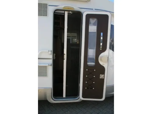 Hymer Bianco Line 698 CL Queensbed. Foto: 7