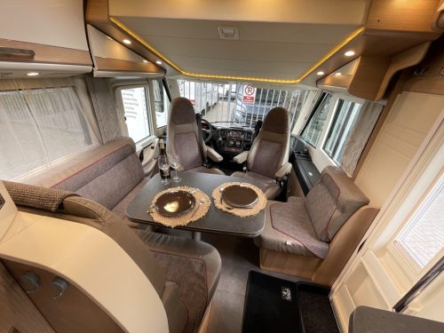 Carthago Malibu 430 LE SINGLE BEDS+POP-TOP ROOF 6.90M BEARLOCK photo: 1