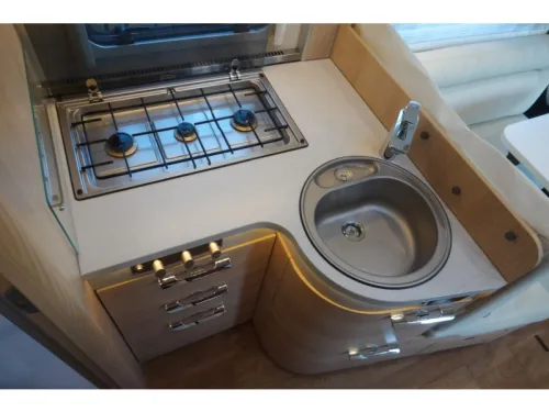 Hymer B-MC I 690 Bomvol optie! Foto: 17