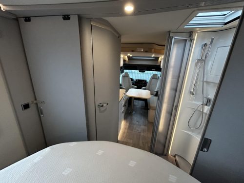 Hymer Tramp 695 S Mercedes/Queensbed/Hubbett Foto: 7