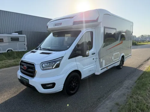 Challenger Graphite Premium 260 Webasto, Solar photo: 27