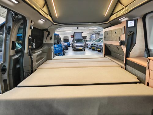 SpaceCamper Classic+ Caravelle Life VW 2.5 eHYBRID 233HP photo: 10