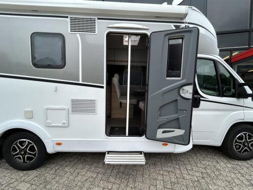 Dethleffs Just Camp T 7052 EB + Airco photo: 7