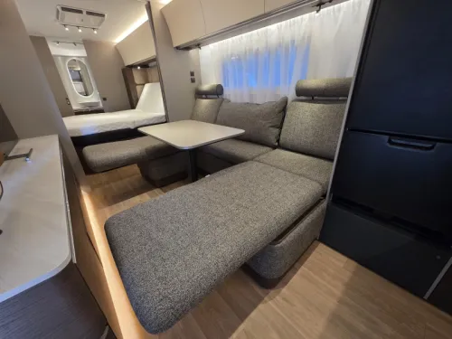 Adria Alpina 663 HT Foto: 12