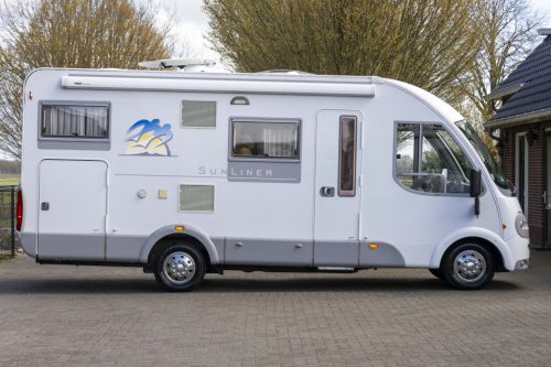 KNAUS Sun Liner 655 LG photo: 6