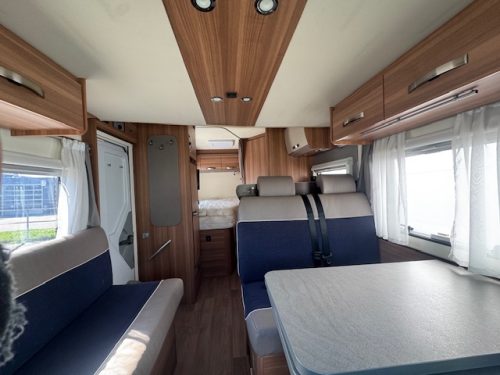 Weinsberg CaraSuite 650 MF Level system photo: 9