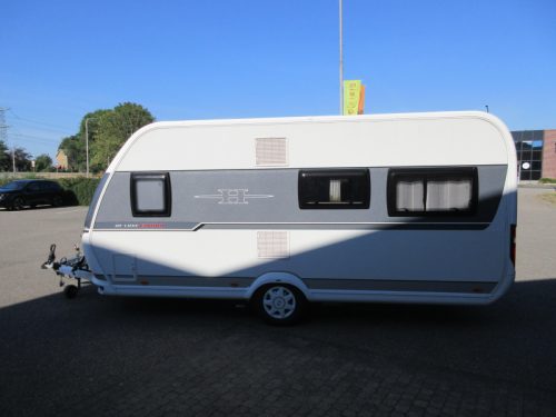 Hobby De Luxe Edition 460 UFE POP-TOP ROOF + CARAVAN AWNING  photo: 16