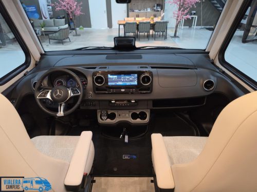Hymer BMC-I 680 Blackline *170pk Automaat* Levelsysteem*Vol!! foto: 9