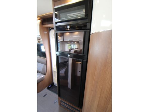 Carthago C-Tourer I 149 LE Single beds Pop-top roof  photo: 28
