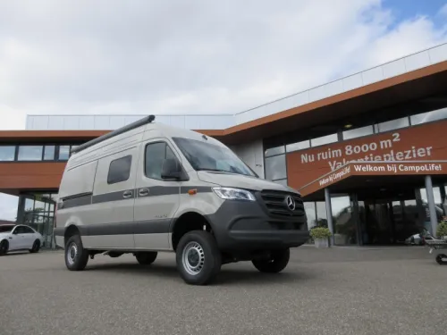 Hymer Grand Canyon S 600 4X4 AUTOMAAT 190 PK Foto: 11