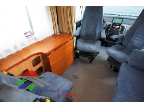 Hymer B 584 Panneau solaire/Climatisation de toit photo : 11