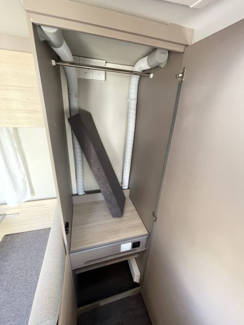 Weinsberg CaraCito TRANSVERSE BED+TRAIN SEATING 1st OWNER MOVER  photo: 20