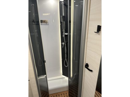 Challenger Graphite Ultimate 380 ( Chausson 720 ), 5 berths. photo: 18