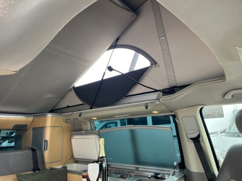 Volkswagen California T5 2.5tdi 4 Motion Pop-top roof Cruise Control Climate Control Bearlock CarPlay photo: 19