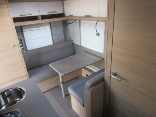 Knaus Sudwind 420 QD MIT RANGIERHILFE UND UNICO Foto: 12