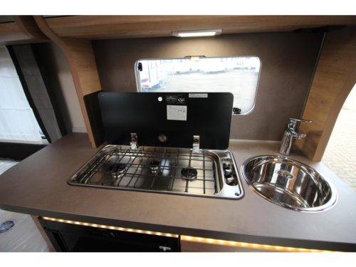 Knaus Sudwind Black Selection 500 EU Single beds & round seating! photo: 13