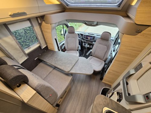 Knaus VAN TI PLUS 650 MEG PLATINUM SELECTION AUTOMATIC 180 HP ONLY 16,866 KM!! AIR CONDITIONING AIR SUSPENSION TV + SATELLITE SINGLE BEDS SWIVEL DETACHABLE TOWBAR photo: 21