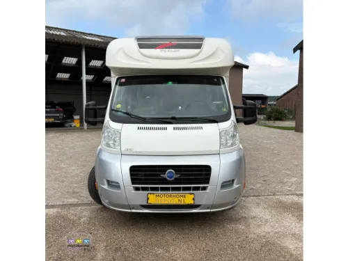 Carthago Chic C-Line T 4.8 PLUS single beds  photo: 7