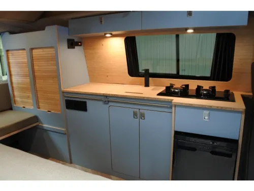 Volkswagen Transporter T6 Fourgon am&eacute;nag&eacute; 2016 97093km  photo : 3