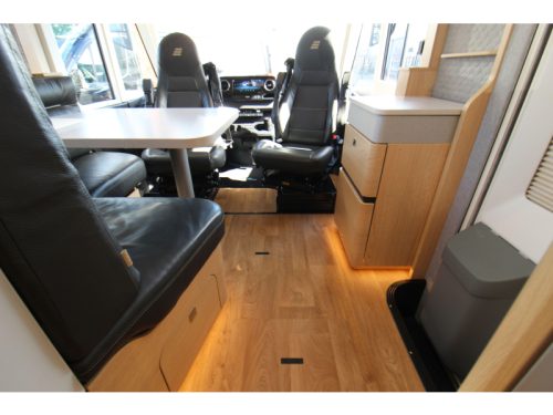 Hymer BML Master Line 780 Camas individuales + Techo elevable foto: 22