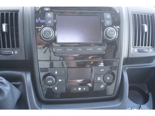 Eura Mobil Profila T 680 QB photo: 16