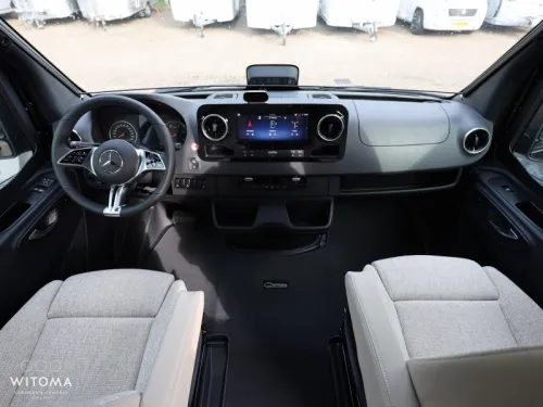 Hymer Grand Canyon S 600 4x4 | Techo elevable | Bola de remolque foto: 17