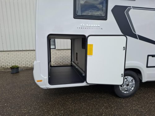 Adria Compact Select DL '27 aut awning large kitchen photo: 6
