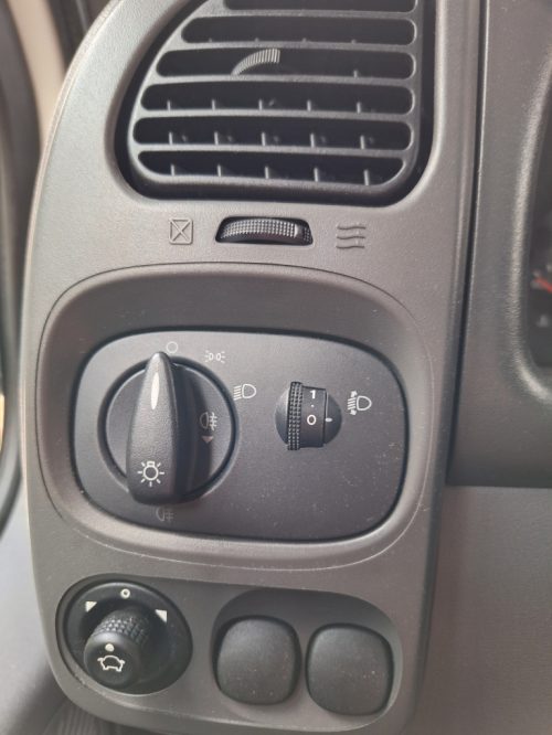 FORD TRIGANO photo: 13