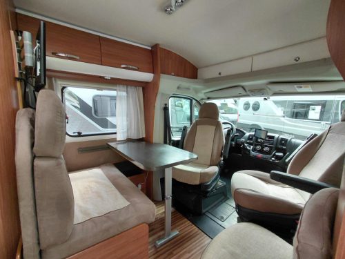 Adria Sport 572 SL ENKELE BEDDEN LPG Foto: 2