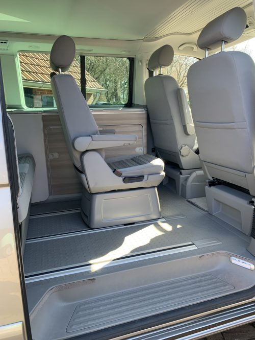 VOLKSWAGEN CALIFORNIA foto: 2