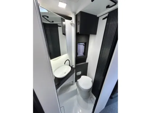 Adria Compact Max SL 160hp VW Super deal photo: 13