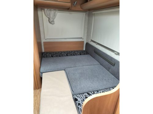 Adria Altea 390 PS 4 berths AWNING 2010 photo: 14
