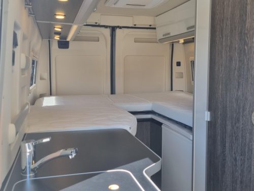 Westfalia Columbus 640 Full option 4 person photo: 3