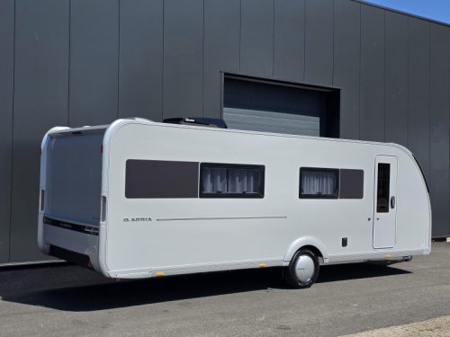 Adria Alpina 663 HT foto: 2