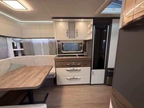 Hobby Excellent Edition 540 UL 1800 kg / Bettverbreiterung / RW Foto: 10