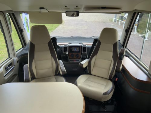 Hymer B 514 SL Star-Edition, AUTOMATIC, Integral, Engine air conditioning, Air suspension, Alko-Max-chassis, Transverse bed & pull-down bed Marum Camper centrum on the road photo: 19