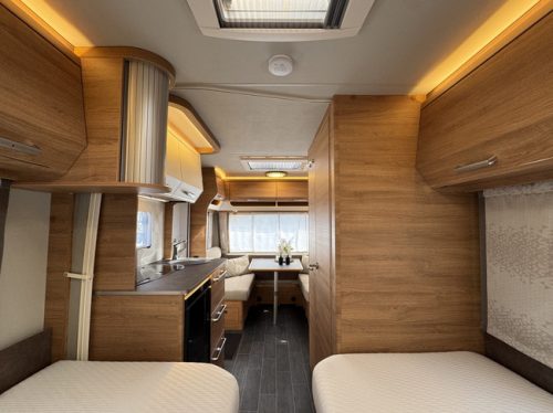 Tabbert Da Vinci 460E EINZELBETTEN **Mover/Sackmarkise/Fahrradtr&auml;ger/Duo-Control/Fu&szlig;bodenheizung/Komplett/Sehr gepflegter Wohnwagen** Foto: 19