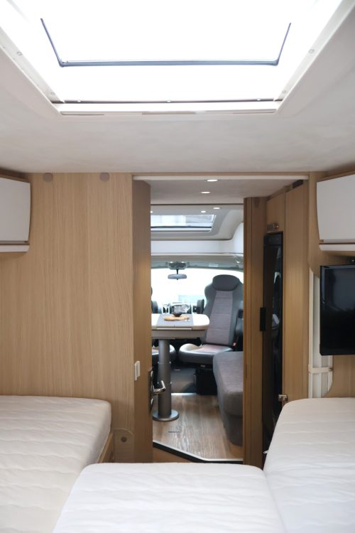 Niesmann + Bischoff Smove 7.4 E photo: 20