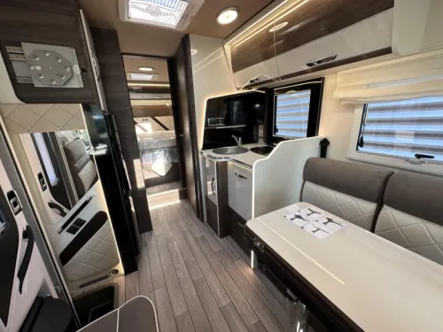 McLouis Nevis 881 NEU Queensbed 140PS Foto: 5