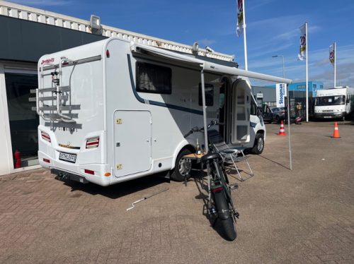 Dethleffs Globebus Syst&egrave;me de Nivellement Lits Jumeaux Climatisation R&eacute;gulateur de Vitesse Raccordement Gaz Fixe photo : 3